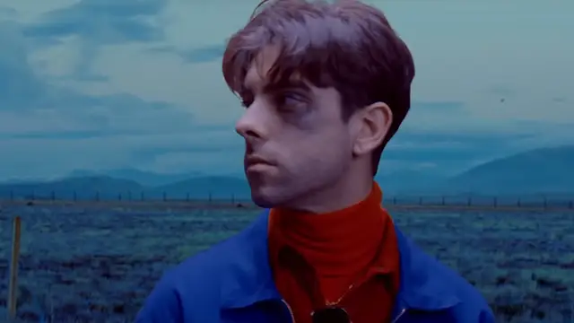 Don Patricio en el videoclip de '22:23'