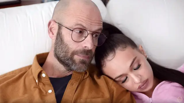 Eduard Farelo y Bad Gyal protagonizan el spot de los Premis Gaudi 2020