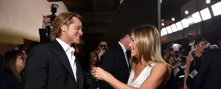 Brad Pitt y Jennifer Aniston comparten risas y complicidad en los Premios SAG Brad Pitt y Jennifer Aniston comparten risas y complicidad en los Premios SAG
