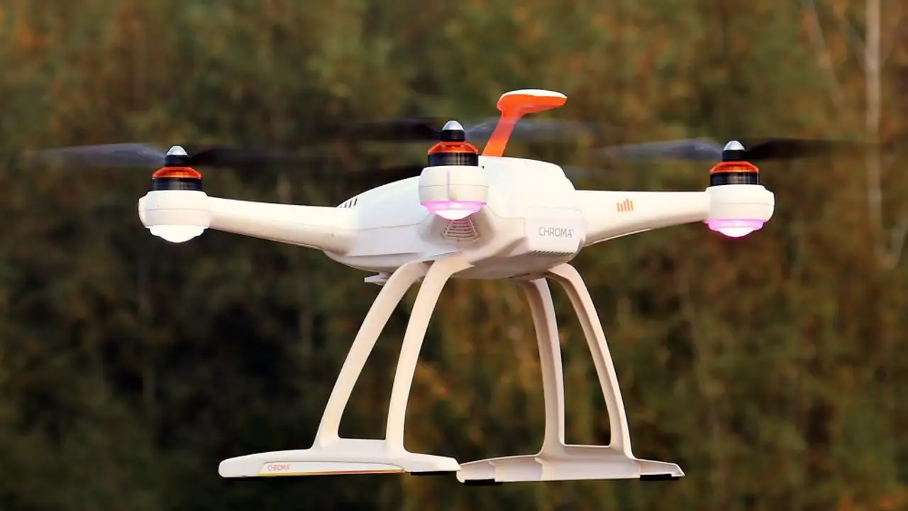 Noticias de la mañana (04-02-20) La Guardia Civil identifica a varias personas relacionadas con el dron de Barajas Noticias de la mañana (04-02-20) La Guardia Civil identifica a varias personas relacionadas con el dron de Barajas