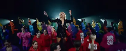 Dua Lipa en el vídeo de 'Physical' Dua Lipa en el vídeo de 'Physical'