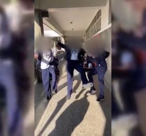 'Rompe cráneos', el peligroso reto viral entre adolescentes que alarma a los padres 'Rompe cráneos', el peligroso reto viral entre adolescentes que alarma a los padres