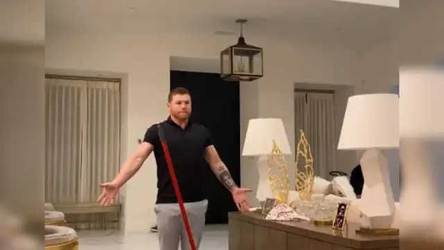 'Broom Challenge': así el reto de la escoba al que se apuntan los famosos