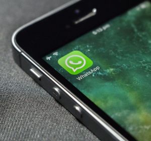 Icono de WhatsApp en el móvil Icono de WhatsApp en el móvil