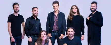 Shinova estrena 'El Álbum' con Elvira Sastre y Nerea Aizpurua Shinova estrena 'El Álbum' con Elvira Sastre y Nerea Aizpurua