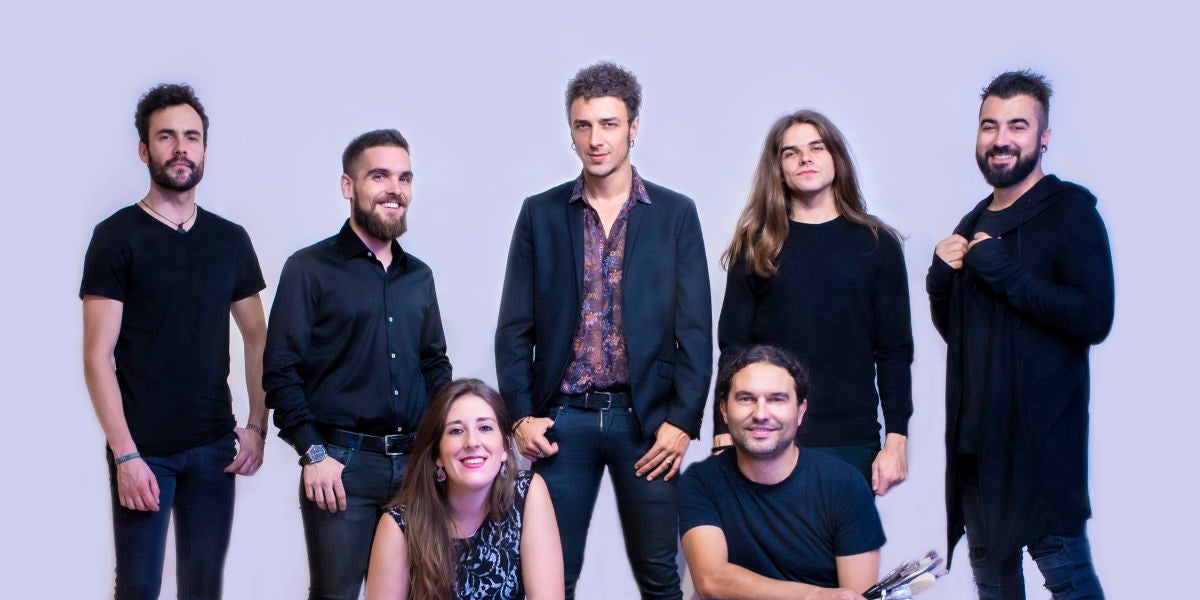 Shinova estrena 'El Álbum' con Elvira Sastre y Nerea Aizpurua