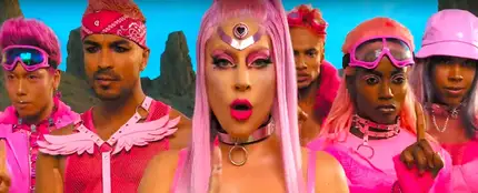 Lady Gaga en el videoclip de 'Stupid Love' Lady Gaga en el videoclip de 'Stupid Love'