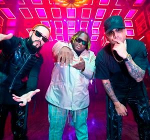 Wisin, Yandel y Sech en el vídeo de 'Ganas de ti' Wisin, Yandel y Sech en el vídeo de 'Ganas de ti'