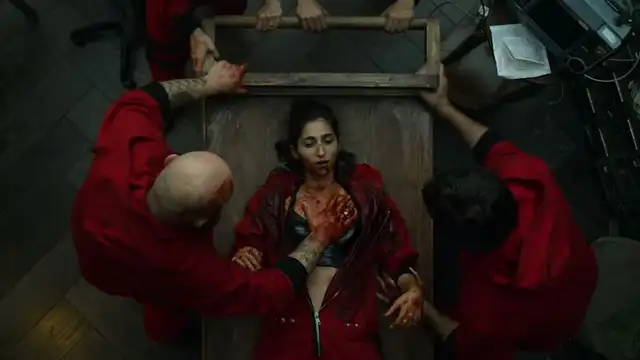 Alba Flores como Nairobi en 'La casa de papel'