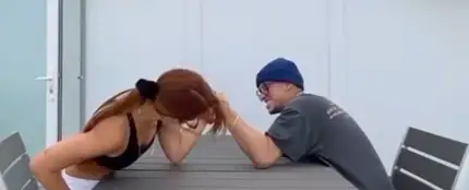 Bad Bunny y su novia en Instagram Bad Bunny y su novia en Instagram