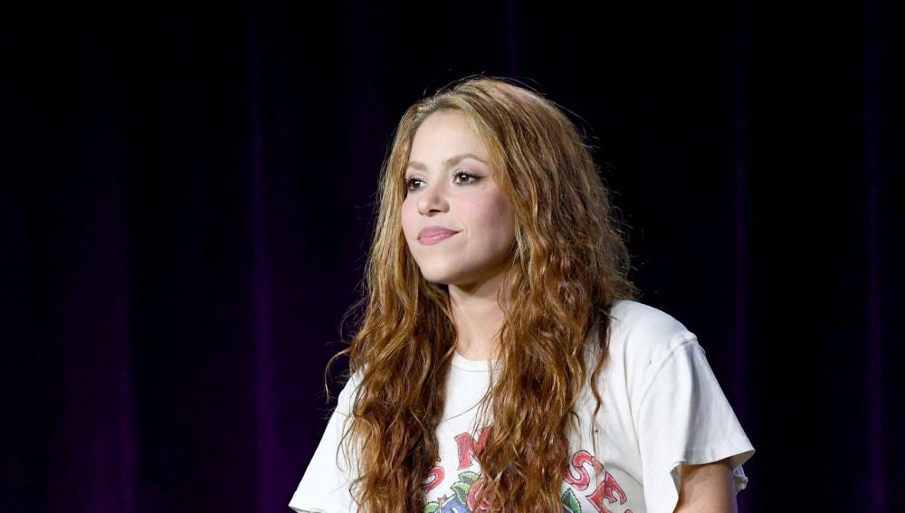 La criticada petición de Shakira al Gobierno: “Si está permitido salir a  pasear perros o a adultos a comprar…” | Europa FM