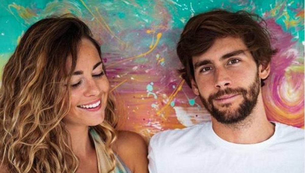 Sofia Ellar y Álvaro Soler presentan 'Barrer a casa'