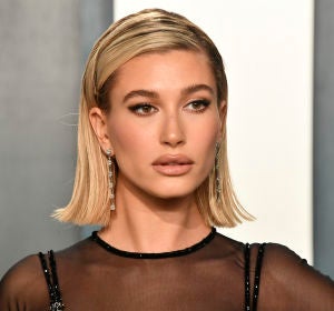 La modelo Hailey Bieber durante un evento en Beverly Hills La modelo Hailey Bieber durante un evento en Beverly Hills