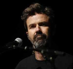El cantante y líder de la banda española, Jarabe de Palo, Pau Donés. El cantante y líder de la banda española, Jarabe de Palo, Pau Donés.