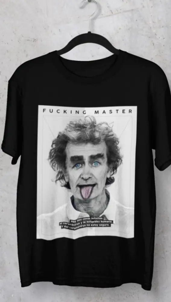 Camiseta de Fernando Simón simulando una imagen de Albert Einstein Camiseta de Fernando Simón simulando una imagen de Albert Einstein