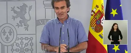 Fernando Simón agradece las cartas a sus fans que incluso hacen camisetas con su cara Fernando Simón agradece las cartas a sus fans que incluso hacen camisetas con su cara