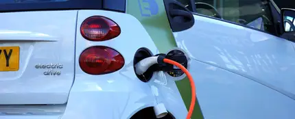 Imagen de archivo de un coche eléctrico Imagen de archivo de un coche eléctrico