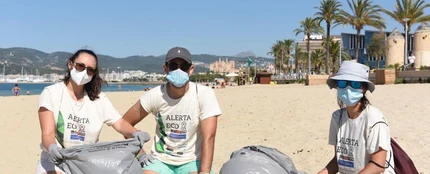 Recogida de residuos en la Playa de Can Pere Antoni con Europa FM Recogida de residuos en la Playa de Can Pere Antoni con Europa FM