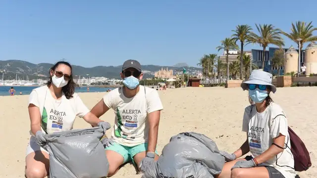 Recogida de residuos en la Playa de Can Pere Antoni con Europa FM