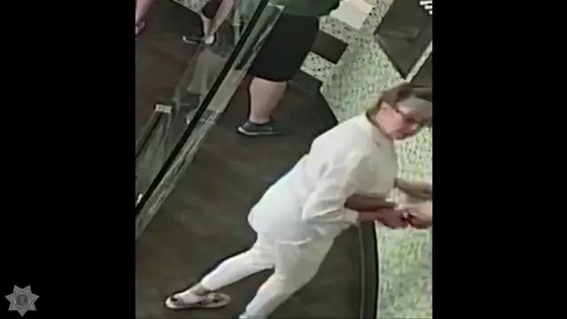 Buscan en California a una mujer por toser a un bebé de origen hispano que no mantenía la distancia de seguridad