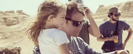 Alfonso Lügstenmann y su hija Candela durante el rodaje de 'Protein Kill Us', para recaudar financiación para un biosensor Alfonso Lügstenmann y su hija Candela durante el rodaje de 'Protein Kill Us', para recaudar financiación para un biosensor