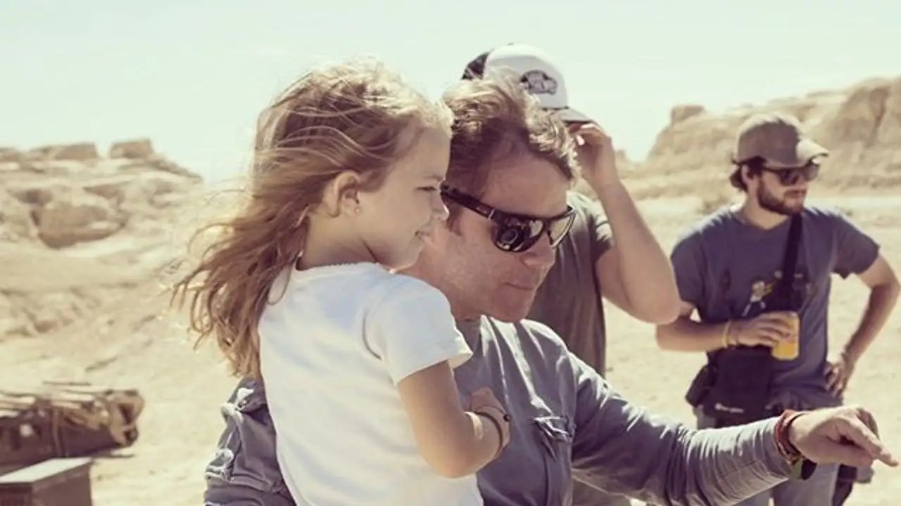 Alfonso Lügstenmann y su hija Candela durante el rodaje de 'Protein Kill Us', para recaudar financiación para un biosensor Alfonso Lügstenmann y su hija Candela durante el rodaje de 'Protein Kill Us', para recaudar financiación para un biosensor