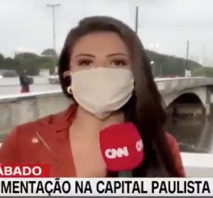 La reportera atracada La reportera atracada