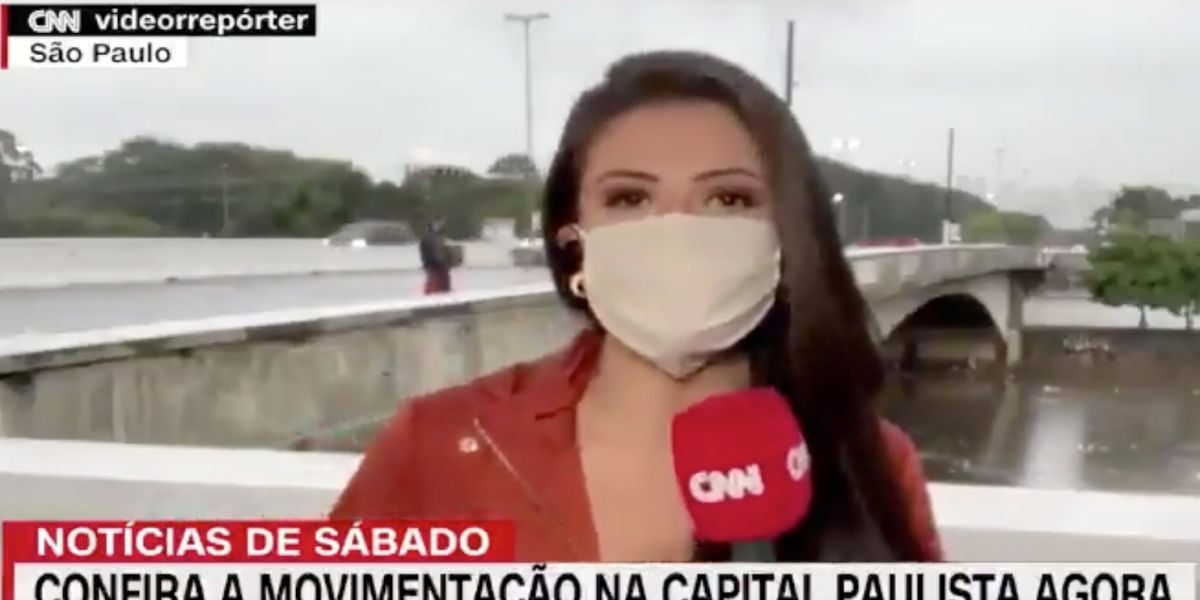 La reportera atracada