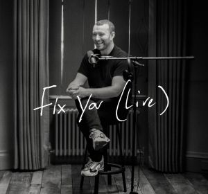 Sam Smith presenta su versión de 'Fix You' de Coldplay Sam Smith presenta su versión de 'Fix You' de Coldplay