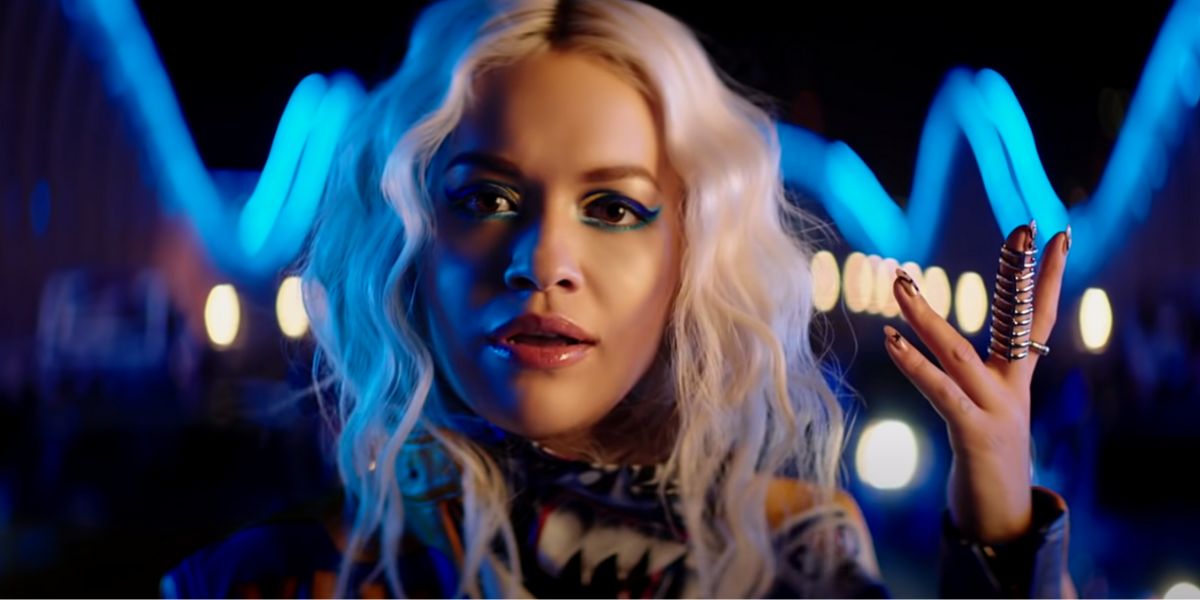 Rita Ora en el vídeo 'New Look'