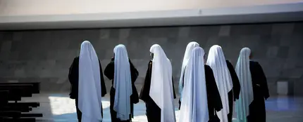 Un grupo de monjas Un grupo de monjas