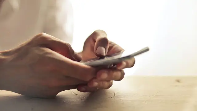 Lista de teléfonos para pedir cita previa para la vacuna contra el COVID-19 en cada comunidad autónoma