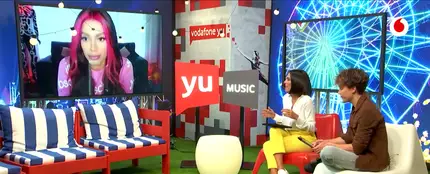 Anitta en 'yu Music' Anitta en 'yu Music'