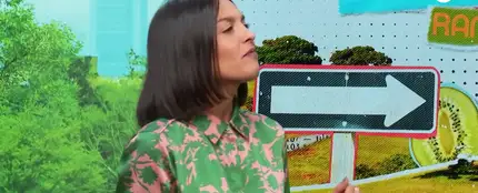 Lorena Castell nos cuenta historias de amor sacadas de clickbaits Lorena Castell nos cuenta historias de amor sacadas de clickbaits