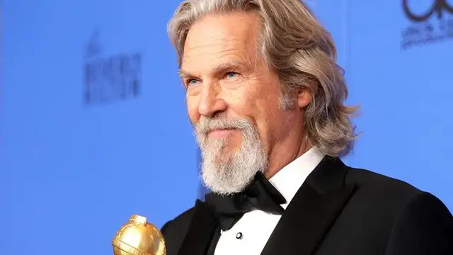 El actor Jeff Bridges en los Globo de Oro de 2019