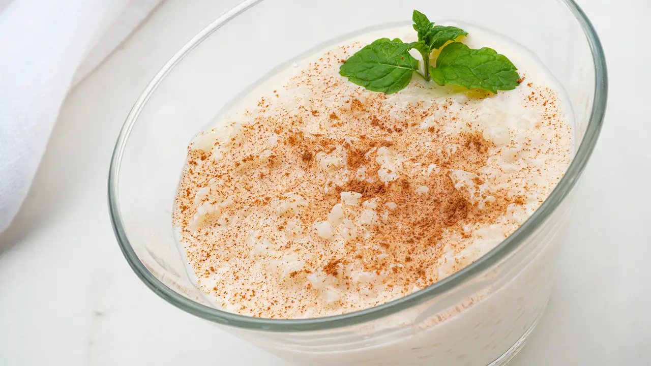 Receta de arroz con leche exprés, de Karlos Arguiñano Receta de arroz con leche exprés, de Karlos Arguiñano