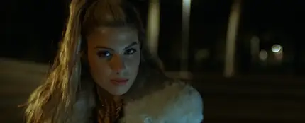 Miriam Rodríguez en el videoclip de 'Dos Extraños En La Ciudad' Miriam Rodríguez en el videoclip de 'Dos Extraños En La Ciudad'