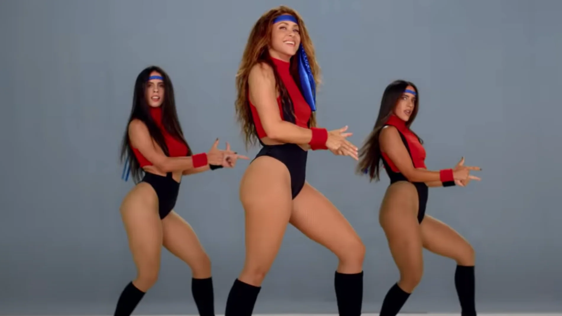 Shakira en el videclip de 'Girl Like Me' con Black Eyed Peas Shakira en el videclip de 'Girl Like Me' con Black Eyed Peas