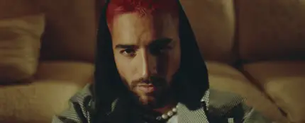 Maluma en el videoclip de 'Cielo a un Diablo' Maluma en el videoclip de 'Cielo a un Diablo'