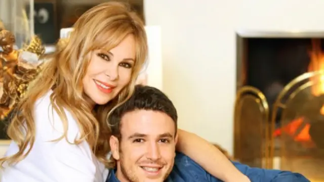 Imagen de Ana Obregón junto a su hijo Aless Lequio
