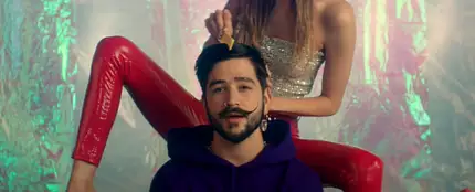 Camilo en el vídeo de 'Ropa Cara' Camilo en el vídeo de 'Ropa Cara'