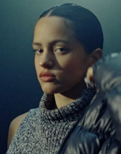 Rosalía en el vídeo de 'Lo vas a olvidar' Rosalía en el vídeo de 'Lo vas a olvidar'