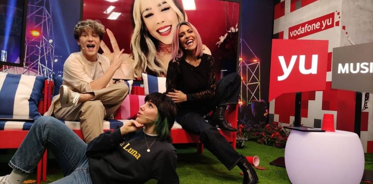 Danna Paola en yu Music