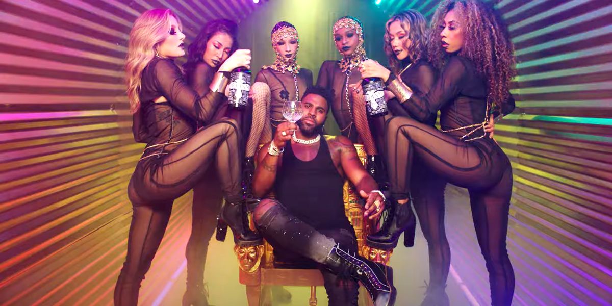 Jason Derulo en el tema 'Lifestyle' ft. Adam Levine