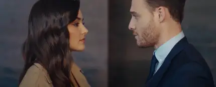 Los protagonistas de 'Love is in the air' Los protagonistas de 'Love is in the air'