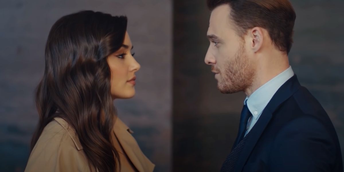 Los protagonistas de 'Love is in the air'