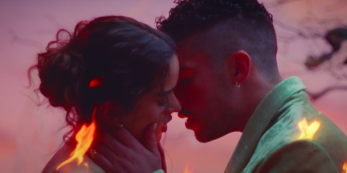 Rosalía y Bad Bunny en 'La Noche de Anoche'