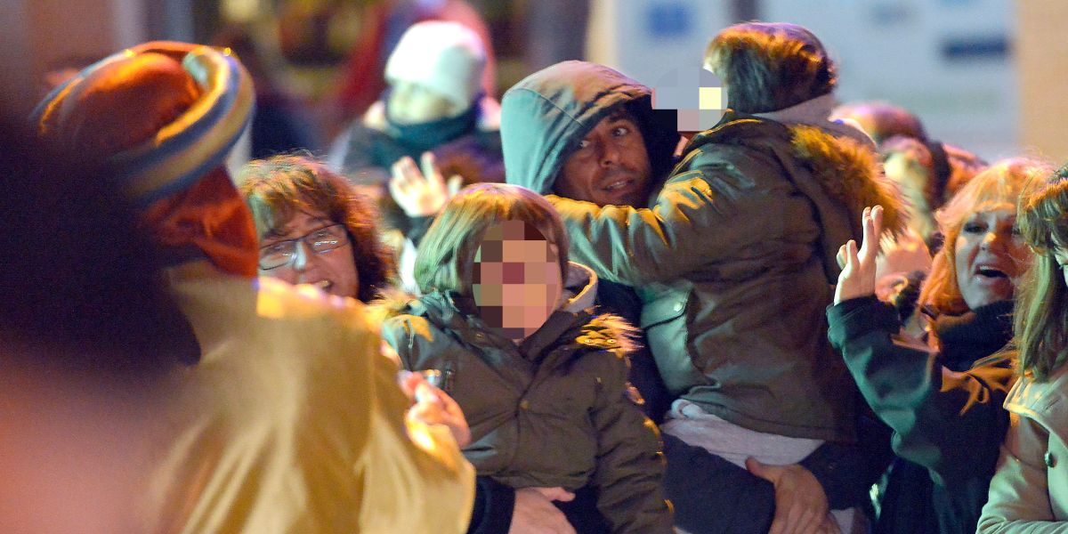 Hugo Silva con sus hijos