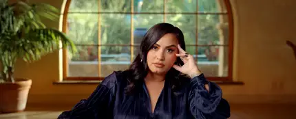 Demi Lovato en 'Dancing With The Devil' Demi Lovato en 'Dancing With The Devil'