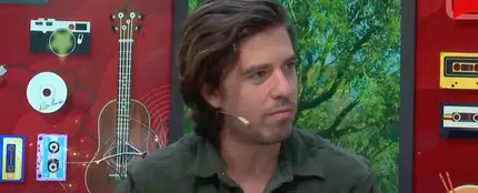 Roi Méndez en yu Roi Méndez en yu
